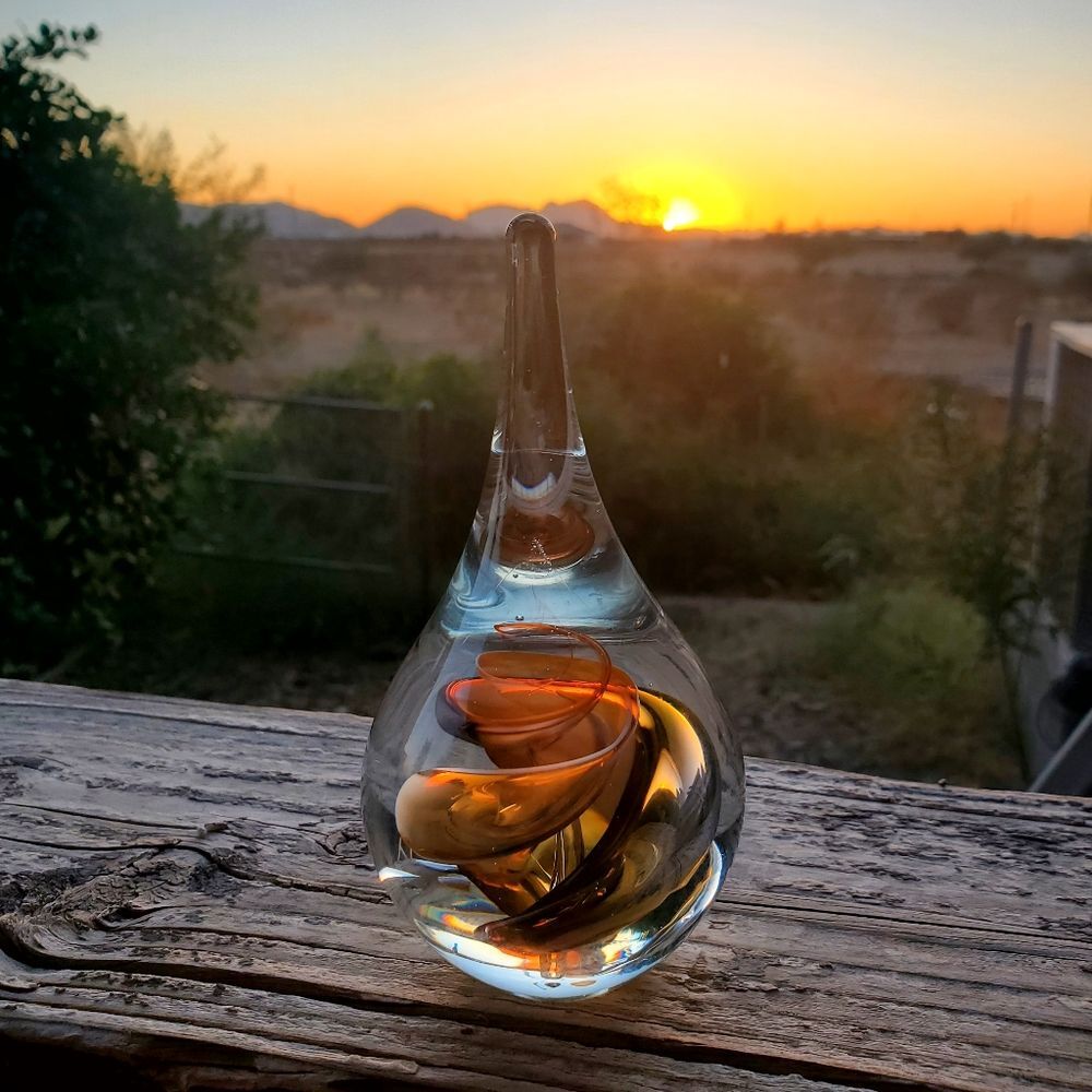 Signed Marian Pyrcak Polish Amber Swirl Art Glass Teardrop Paperweight Modernist